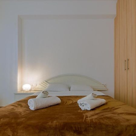 Nice 1Bd Apartment Close To Metro Station Ampelokipoi Athena Bagian luar foto
