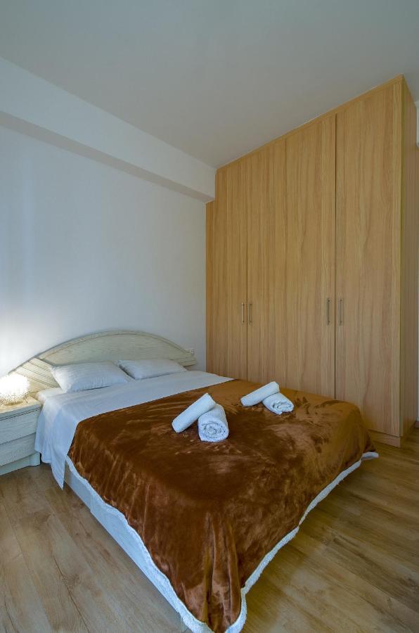 Nice 1Bd Apartment Close To Metro Station Ampelokipoi Athena Bagian luar foto