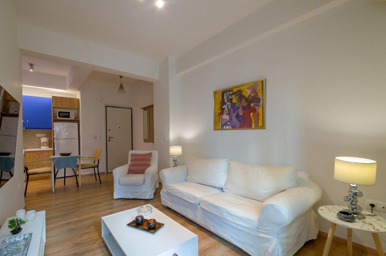 Nice 1Bd Apartment Close To Metro Station Ampelokipoi Athena Bagian luar foto