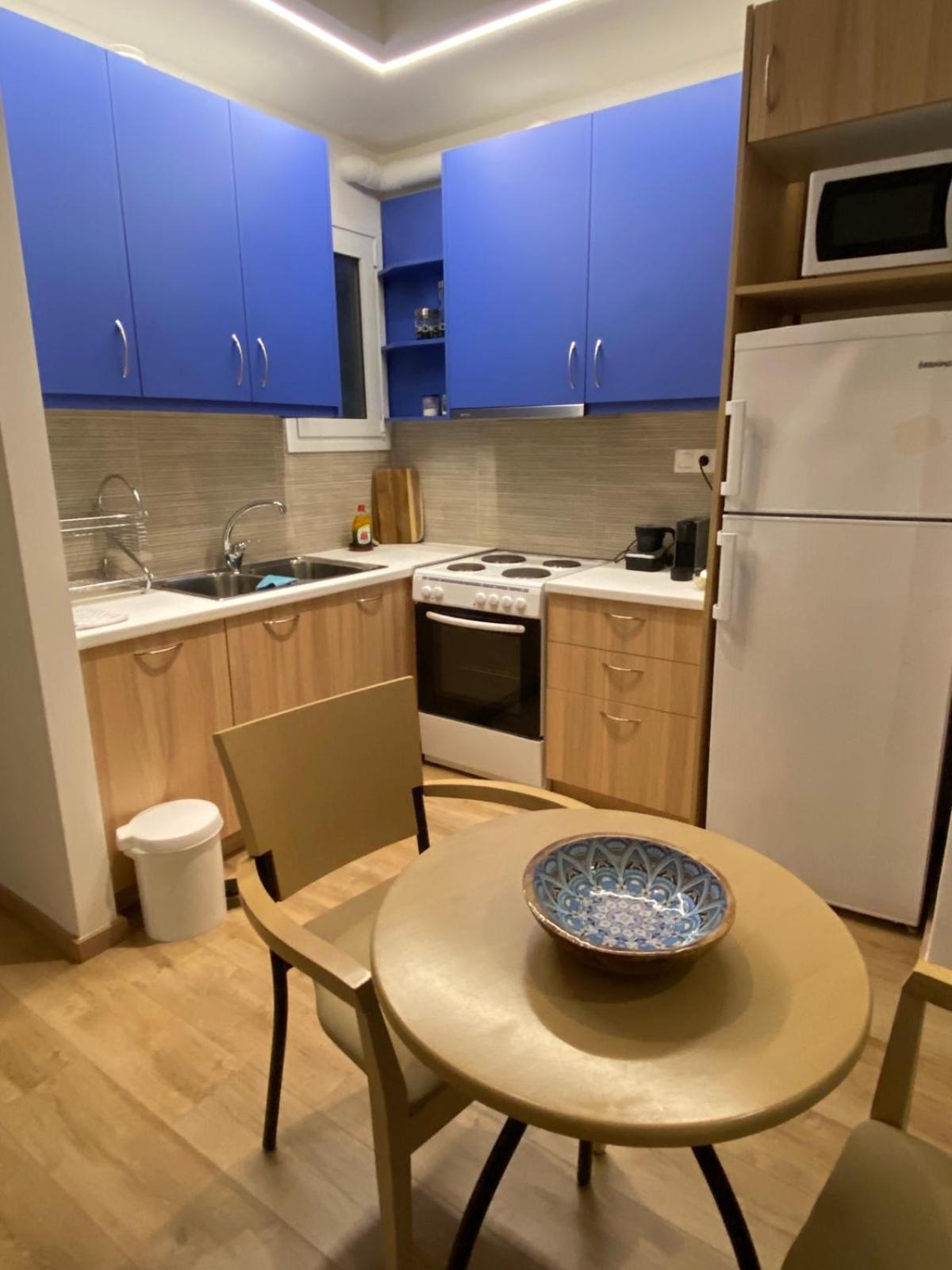 Nice 1Bd Apartment Close To Metro Station Ampelokipoi Athena Bagian luar foto
